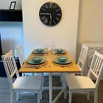 Charming Home On Abbey Road Near Baker Street & Regents Park In Central London